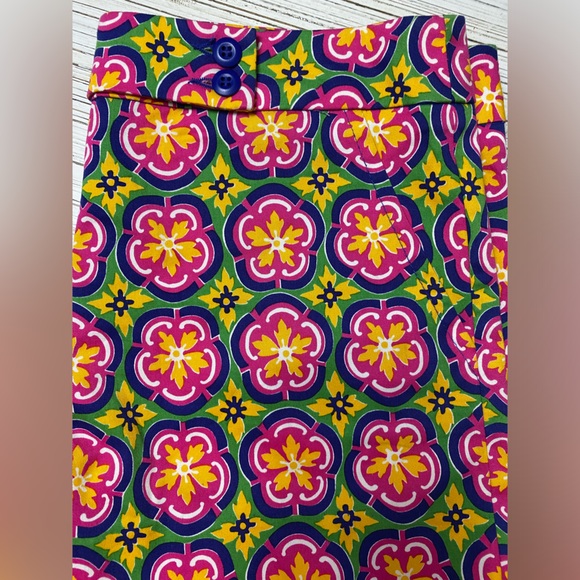 Trina Turk Womens Size 4 Shorts - Picture 3 of 11